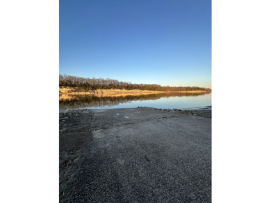 Great opportunity to own two river lots totaling 0.60 acres in - photo 9