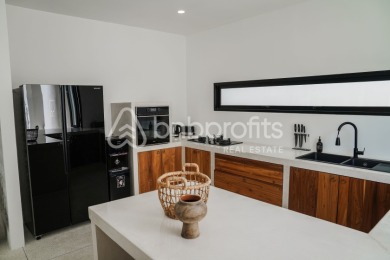 Luxurious 4-Bedroom Villa in Babakan with Rooftop Pool and Terrac - photo 8