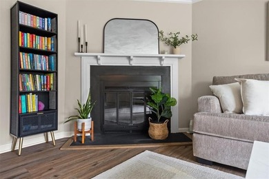 Welcome to 7 Eagle Run, Unit B, a spacious and updated - photo 6