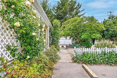 Located in the heart of Warren's vibrant arts and waterfront - photo 4