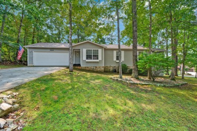 Lake Home For Sale in Crossville, Tennessee