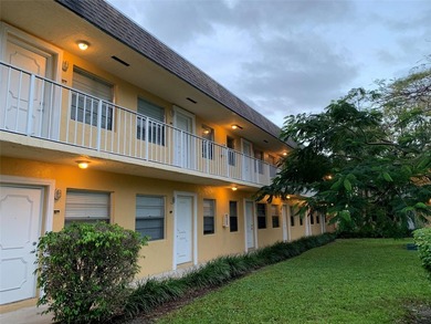 INVESTORS ARE WELCOME! Tenants in place. Attractive with good - photo 1