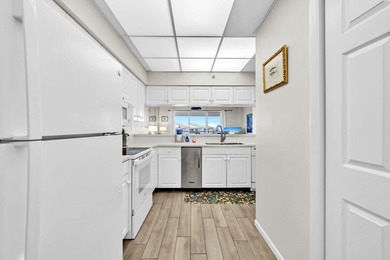 Welcome to unit 431, a beautifully laid out TOP floor CORNER - photo 11