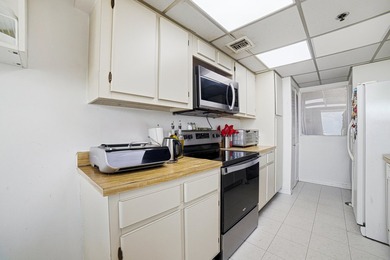 Spacious corner residence in the heart of prestigious Sunny - photo 14