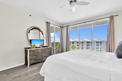 Welcome to unit 431, a beautifully laid out TOP floor CORNER - photo 21