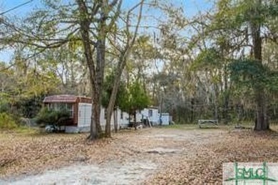 This home sits on nice lot and has been renovated so it is great - photo 1