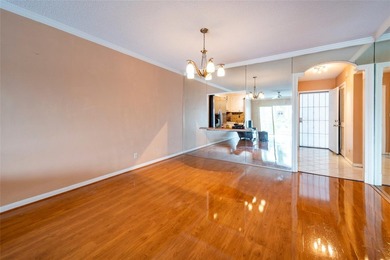 2BD/2BA condo with water view, just a 3-minute walk to the beach - photo 21