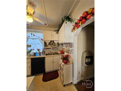 Welcome home to this charming bungalow on Savannah's Eastside - photo 22