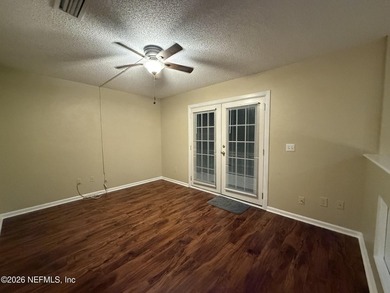 MOTIVATED SELLER!!! PLEASE SUBMIT ALL OFFERS BY SUNDAY JULY 4H - photo 22