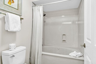 Welcome to unit 431, a beautifully laid out TOP floor CORNER - photo 23