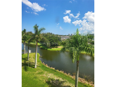 Reduced and priced to Sell FAST! This amazing 2/2 condo in the - photo 4