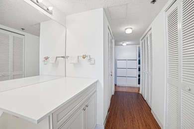 Spacious corner residence in the heart of prestigious Sunny - photo 24