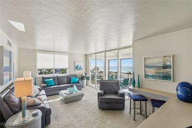 A Rare Offering of Sun, Sand & Seamless Comfort on Fort Myers - photo 4