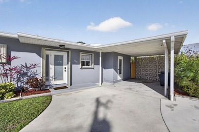 Gorgeous 3BR/2BA income-producing property in the desirable - photo 2