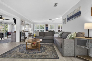 Gorgeous 3BR/2BA income-producing property in the desirable - photo 9