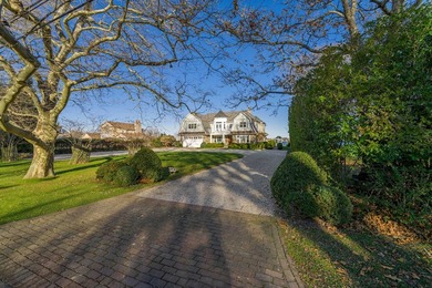Discover the beauty of Lake Montauk from this impressive - photo 2