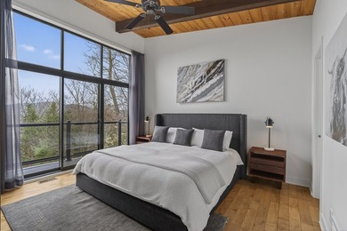 Stunning contemporary and inviting property with spectacular - photo 13