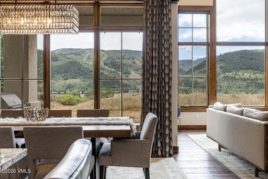 Welcome to an exceptional mountain retreat in Singletree, where - photo 10