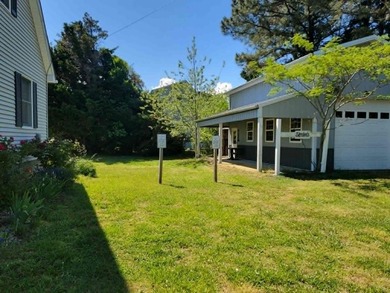 Secluded Bayfront Oasis with Dock, Big Corner Lot, deep water - photo 44