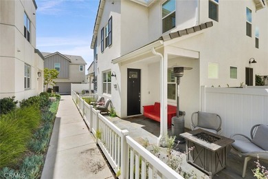 Welcome to 112 Homestead Rd, a beautifully upgraded paired home - photo 5