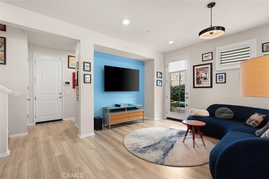 Welcome to 112 Homestead Rd, a beautifully upgraded paired home - photo 7
