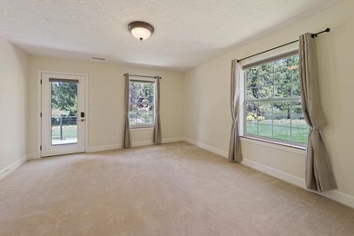 A riverfront sanctuary that comes to market once in a generation - photo 47