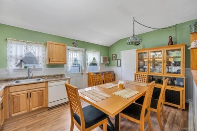 Welcome to this beautifully maintained 3-bedroom, 1-bath ranch - photo 6