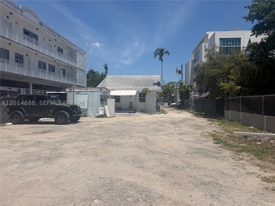 Charming property located in the heart of the Little Havana, the - photo 3