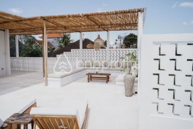 Luxurious 4-Bedroom Villa in Babakan with Rooftop Pool and Terrac - photo 24