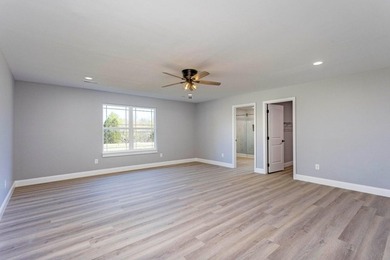 Welcome to 388 Edgewater Ave in Dayton, TN--a spacious and - photo 15