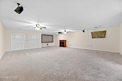 Location, Location, Location!!! This one owner home is ready to - photo 20