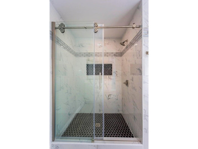 Welcome to 388 Edgewater Ave in Dayton, TN--a spacious and - photo 23