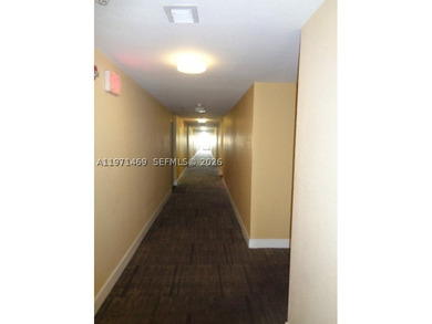 Wonderful and updated 1bed/2 baths unit in modern Havana Lofts - photo 23