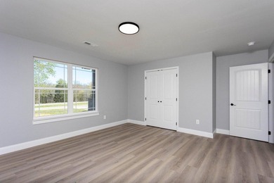 Welcome to 388 Edgewater Ave in Dayton, TN--a spacious and - photo 29