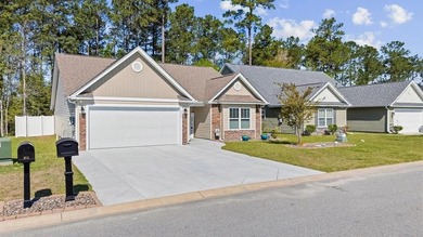 Welcome home to Island Club at Sun Colony, a sought-after - photo 1