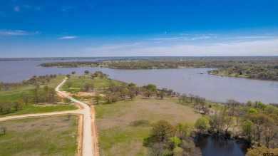 Lake Fork Lot For Sale in Emory Texas