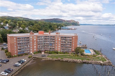 Hudson River - Rockland County Home For Sale in Orangetown New York