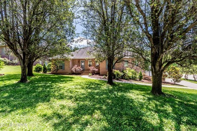 Location, Location, Location!!! This one owner home is ready to - photo 41