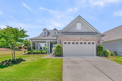 Welcome to 101 Garden Gate Way, a beautifully upgraded Castle - photo 2