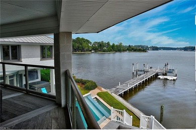 Indulge in luxury living with this breathtaking waterfront - photo 7
