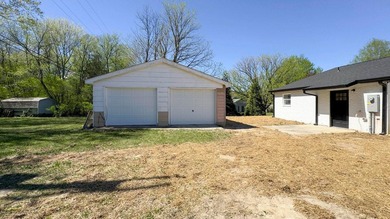 Welcome to 388 Edgewater Ave in Dayton, TN--a spacious and - photo 48