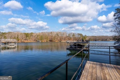 Sitting on a deep-water cove with water views, this fully - photo 10