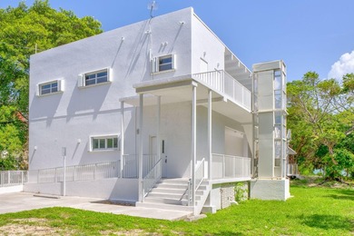 RARE 100' of waterfront re-development opportunity with DEEP - photo 3
