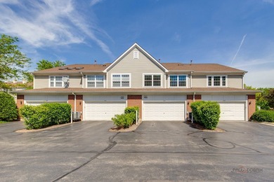 Welcome to this exceptional three-bedroom, 2.1-bath end-unit - photo 29