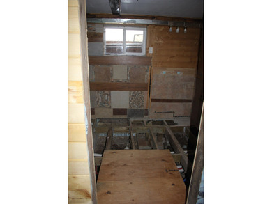 Handyman Special! Remodel was started but owners live too far - photo 9