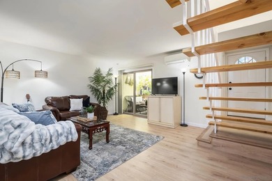 Beautifully Updated Point Loma Townhome in the Highly - photo 7