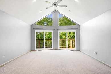 Beautiful 3-bedroom, 2-bath home overlooking Lake Hamilton with - photo 6