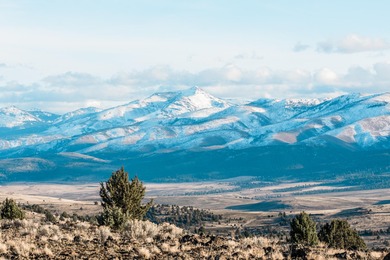 (private lake, pond, coastal) Home For Sale in John Day Oregon