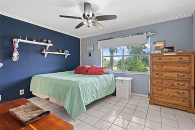 Welcome to these spacious 2bedrooms/2 bathrooms located on the - photo 18
