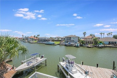 Waterfront canal home located on the shady side of Island - photo 38
